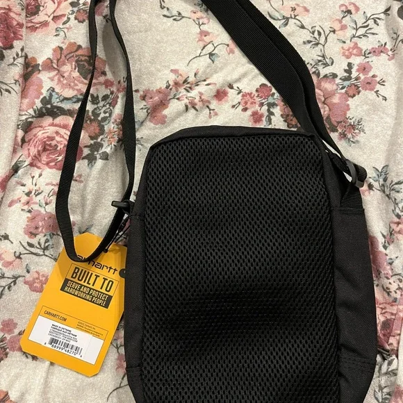 Carhartt Black Crossbody Zip Bag - Picture 3 of 4